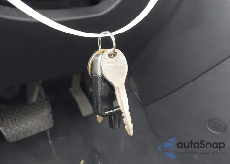 2005 Mazda Mazda6 I Sport из США, поврежденный, VIN 1YVHP80C155M26095